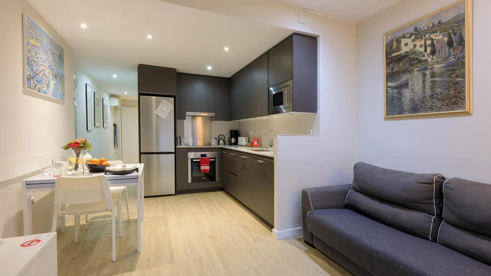 Stay Barcelona Rossello Apartment