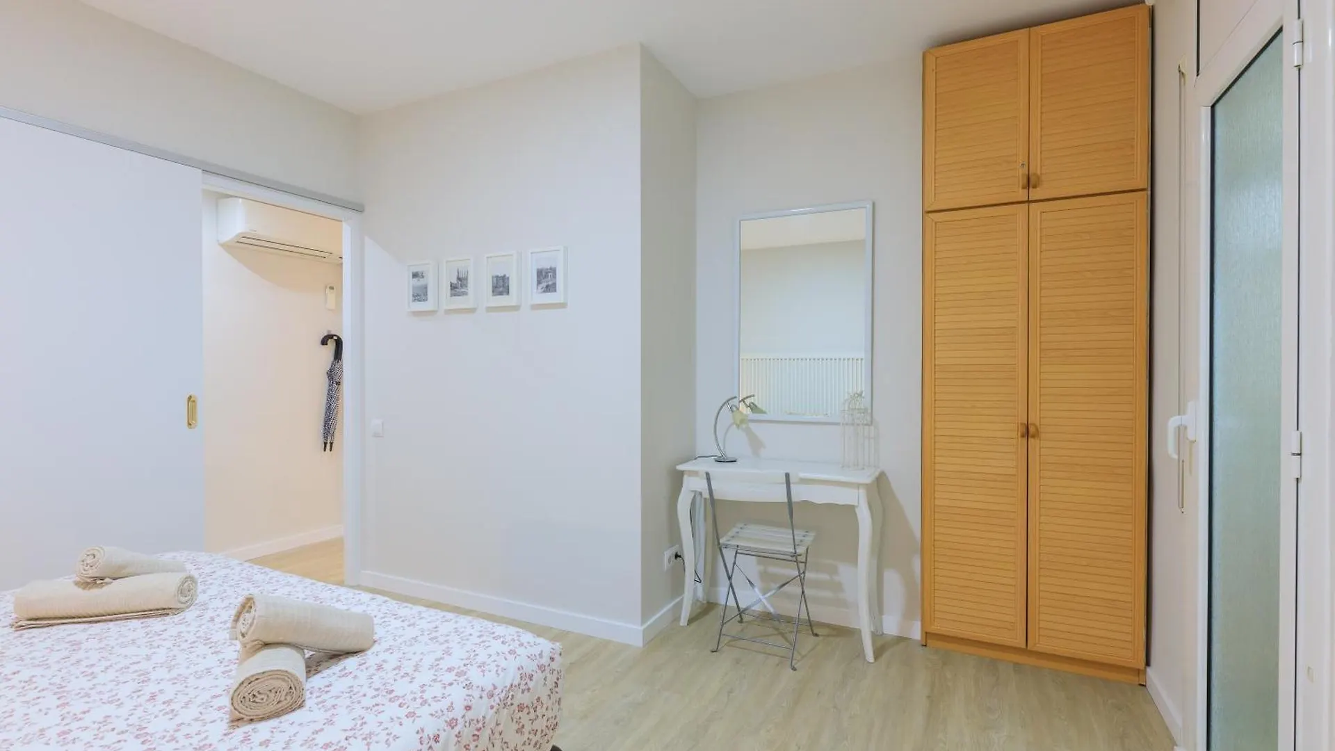 Stay Barcelona Rossello Apartment
